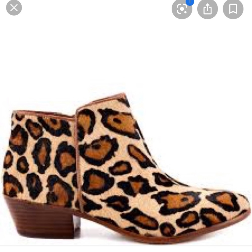 Last chance! Sam Edelman Petty Boot Leopard size 6
